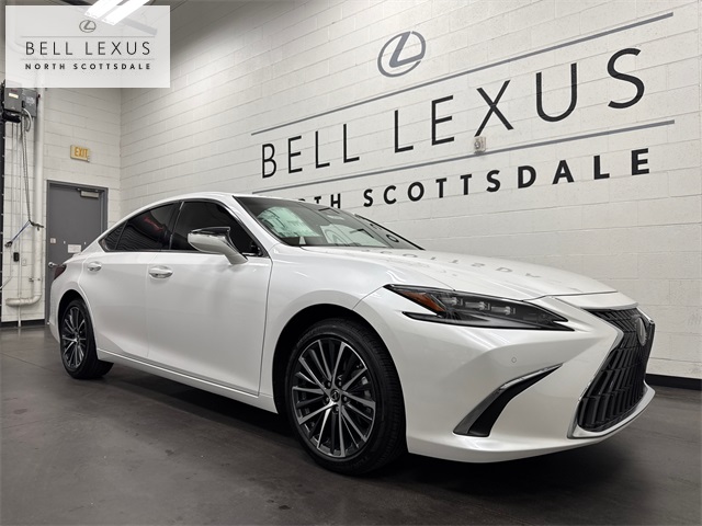 2025 Lexus ES 300h