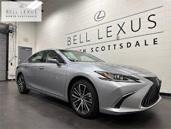 2025 Lexus ES 300h