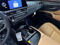 2025 Lexus ES 300h