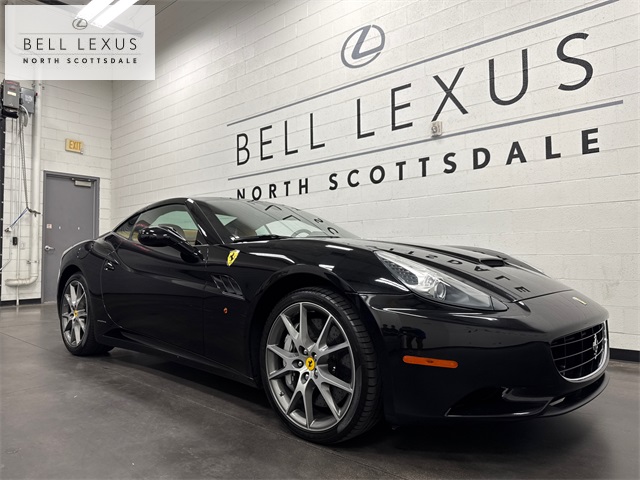 2010 Ferrari California Base