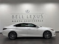 2025 Lexus ES 300h