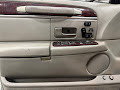 2003 Lincoln Town Car Signature