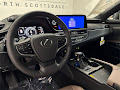 2025 Lexus ES 300h