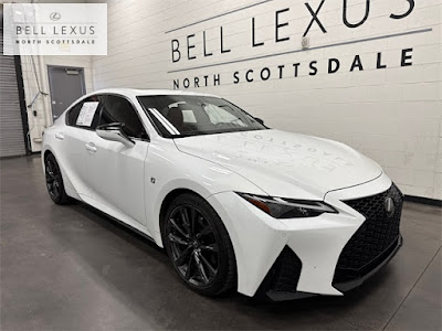2023 Lexus IS