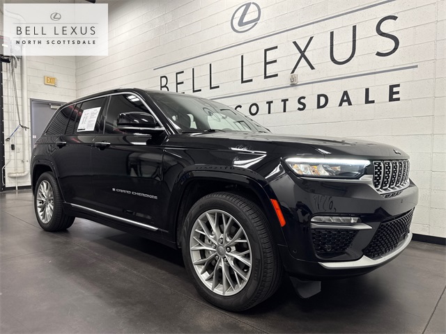 2022 Jeep Grand Cherokee Summit