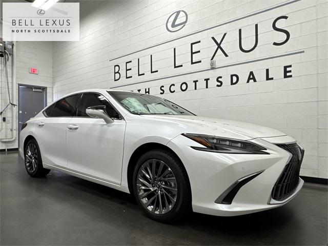 2025 Lexus ES 300h Luxury