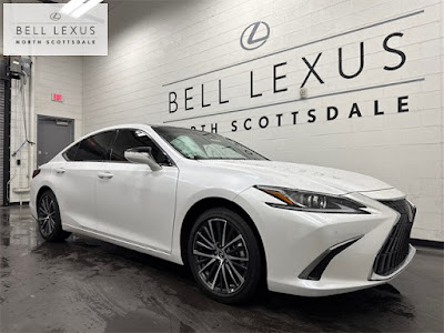 2025 Lexus ES