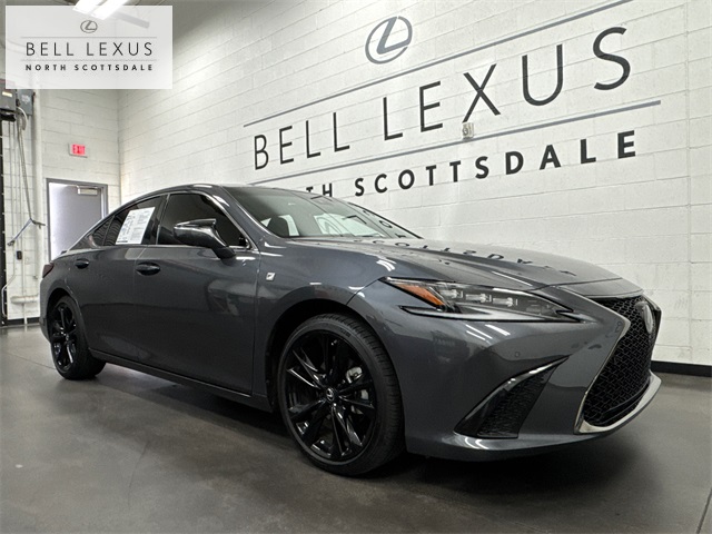 2024 Lexus ES 300h F SPORT Handling