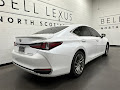 2025 Lexus ES 300h Luxury
