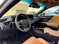 2023 Lexus ES 300h
