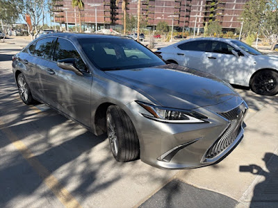 2021 Lexus ES