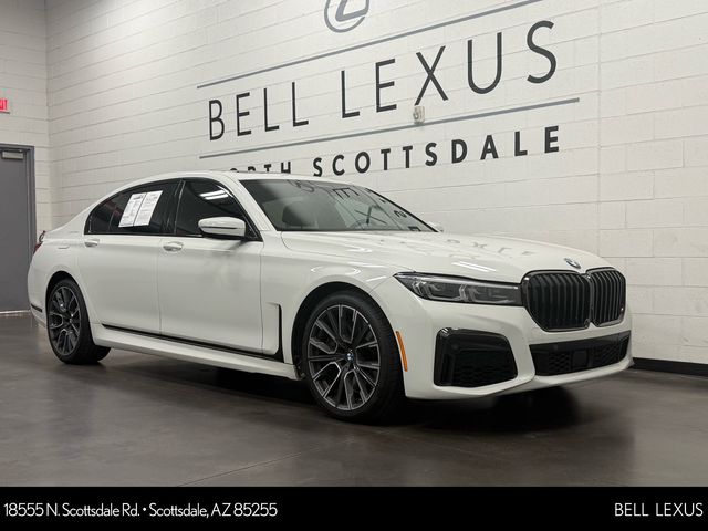 2022 BMW 7 Series 740i