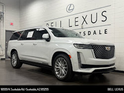 2023 Cadillac Escalade ESV Premium