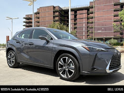 2026 Lexus UX 300h Premium
