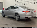 2025 Lexus ES 300h