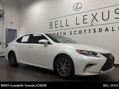 2016 Lexus ES
