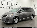 2018 Toyota Sienna XLE
